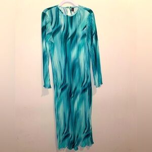 Pleated Tie-Dye Ruffled Sleeves Metallic Belt Dress